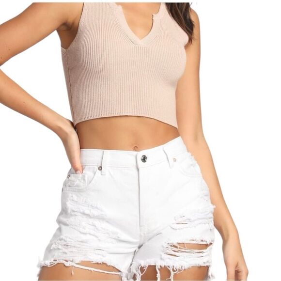 Free People Pants - Free People Maggie Mid-Rise Optic White Button-Fly Cut off Denim Short Sz 24